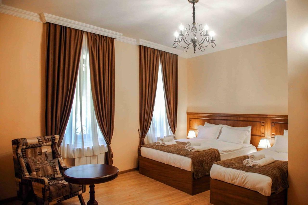 B&B Rooms Tbilisi Buitenkant foto