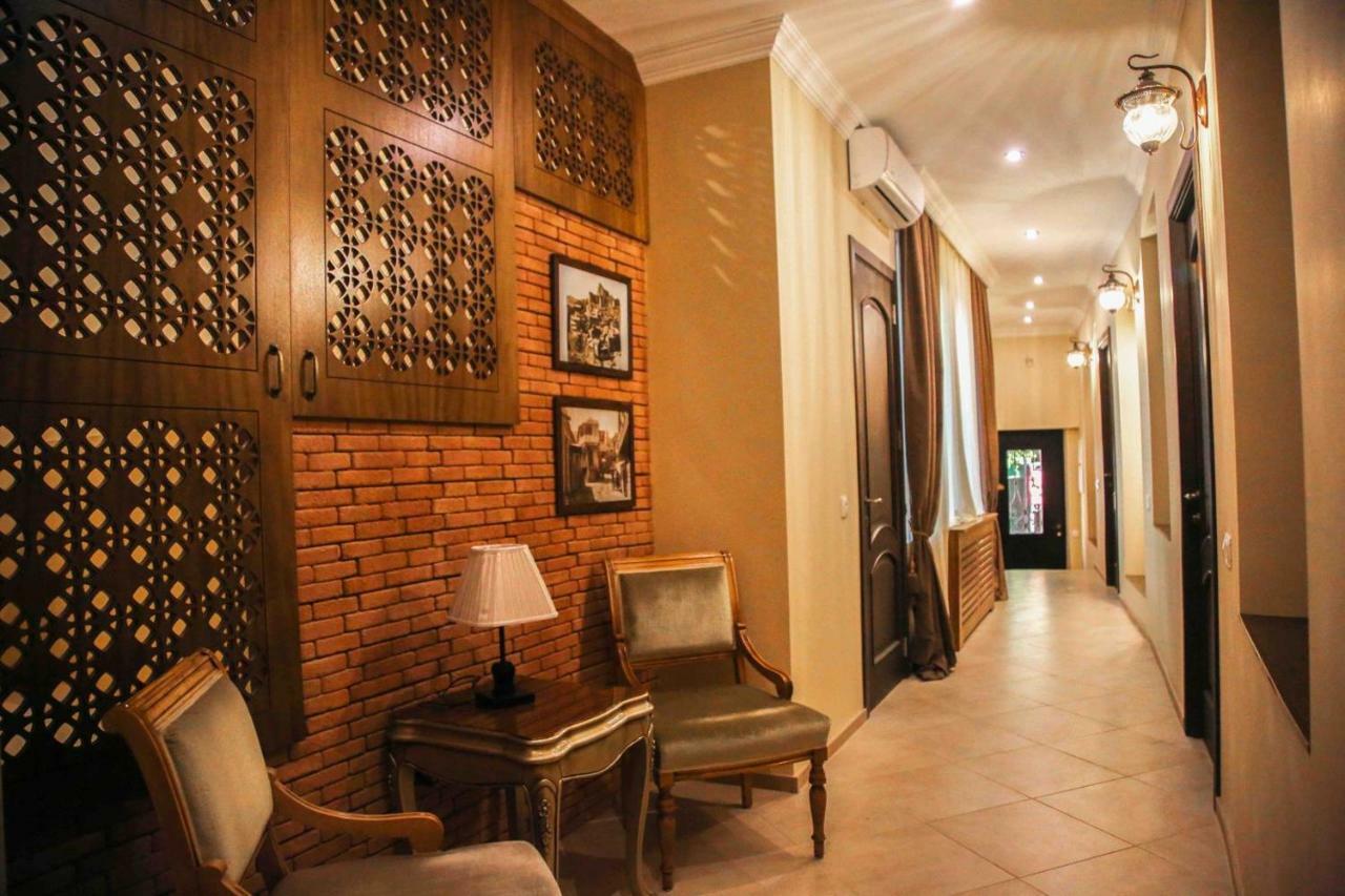 B&B Rooms Tbilisi Buitenkant foto
