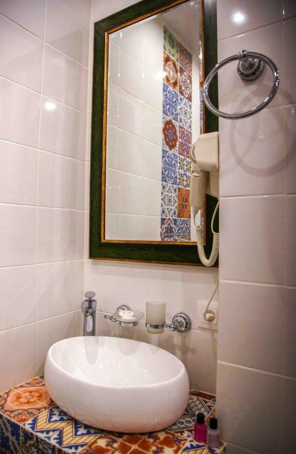 B&B Rooms Tbilisi Buitenkant foto